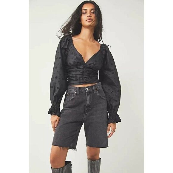 NEW FREE PEOPLE Sz L BELLA EYELET TOP IN BLACK - Picture 1 of 3